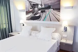 Aparthotel Vibra Tivoli Playa d'en Bossa Apartment