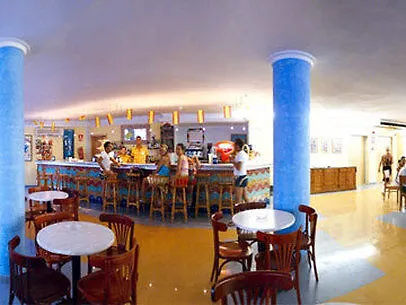 Aparthotel Vibra Tivoli بلايا دي أون بوسا 3*,
